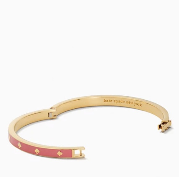 NWT kate spade spot the spade enamel hinged bangle - Picture 4 of 7